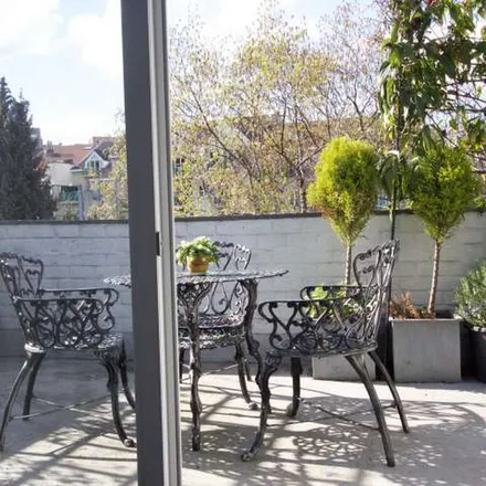 Rent this 1 bed apartment on Rue de Pascale - de Pascalestraat 58 in 1040 Brussels, Belgium
