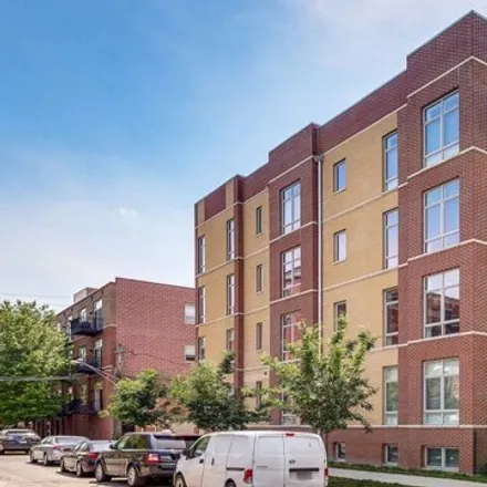 Buy this 3 bed condo on 2307-2345 West Wolfram Street in Chicago, IL 60618
