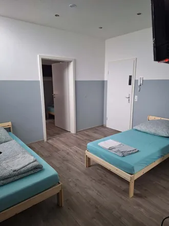 Rent this 4 bed apartment on Kapitän-Dallmann-Straße 25 in 28779 Bremen, Germany