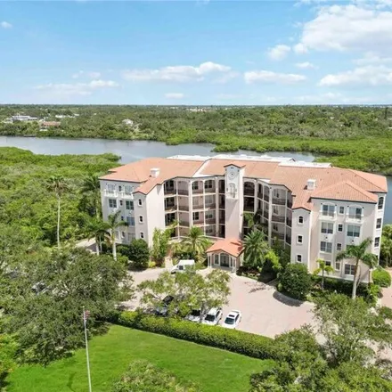 Buy this 3 bed condo on 5466 Eagles Point Circle in Siesta Key, FL 34231