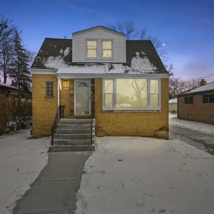 Buy this 4 bed house on Kenneth Avenue in Oak Lawn, IL 60453
