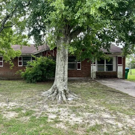 Image 3 - 6136 Frederick Street, Moss Point, MS 39567, USA - House for sale