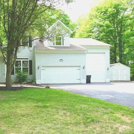Buy this 6 bed house on 11817 Fingerlake Way in Prince William County, VA 20112