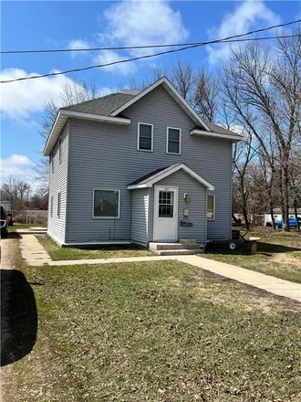 Buy this 4 bed house on 699 North Munsterman Street in Appleton, Swift County