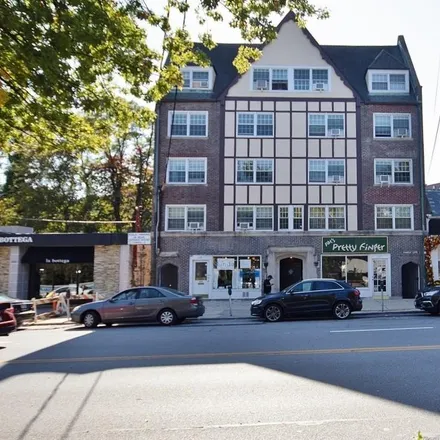 Buy this 1 bed condo on 512 Mamaroneck Avenue in City of White Plains, NY 10605