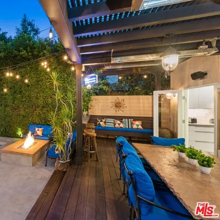 Image 9 - 711 Huntley Drive, West Hollywood, CA 90069, USA - House for rent
