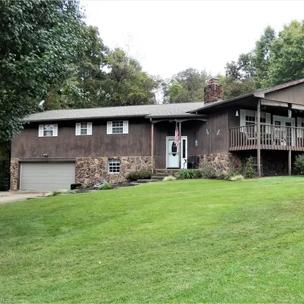 Buy this 6 bed house on 55 Berkshire Court in Blennerhassett, Wood County