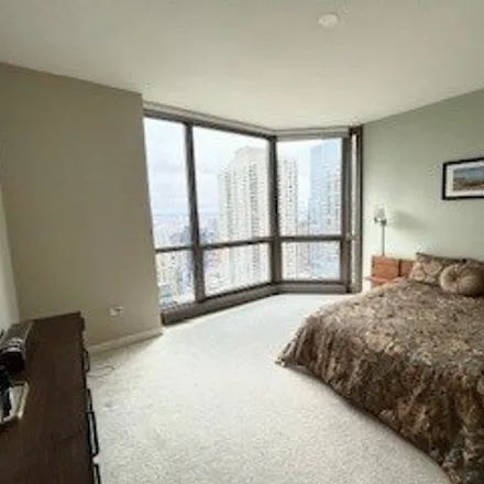 Image 2 - The Pinnacle, 21 East Huron Street, Chicago, IL 60611, USA - House for rent
