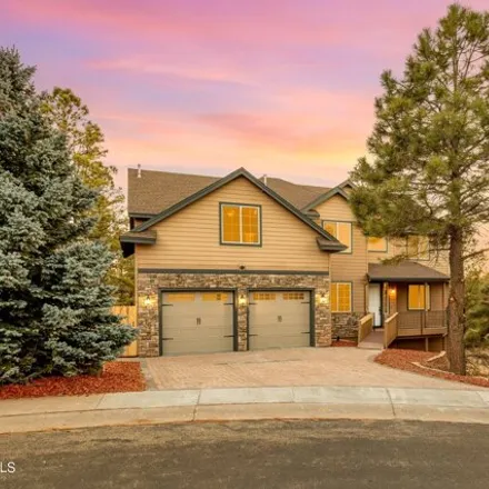 Buy this 6 bed house on 905 North Sinagua Heights Drive in Flagstaff, AZ 86004