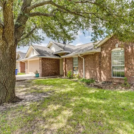 Buy this 3 bed house on 306 Ridge Hollow Trail in Venus, TX 76084