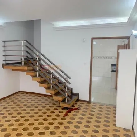 Rent this 3 bed house on Rua Vinte e Um de Abril in Rudge Ramos, São Bernardo do Campo - SP