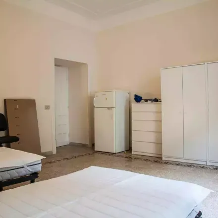 Image 4 - Largo Magnagrecia, 00183 Rome RM, Italy - Room for rent