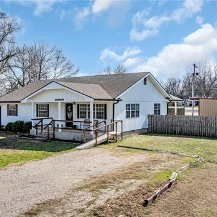 Image 5 - 1253 West Tahlequah Avenue, Sulphur, OK 73086, USA - House for sale