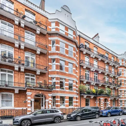 Buy this 3 bed apartment on Kensington Mansions in Trebovir Road, London