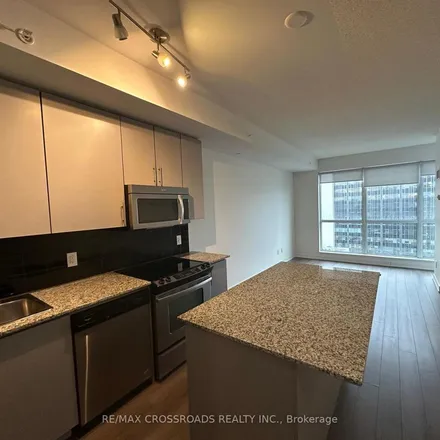 Image 4 - The Berwick, 60 Berwick Avenue, Old Toronto, ON M4S 2C6, Canada - Apartment for rent