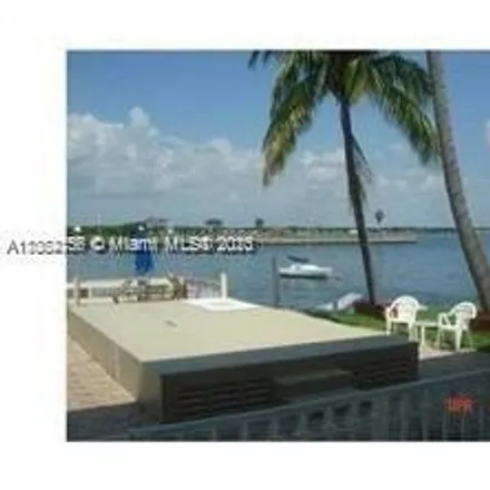 Image 1 - 7946 East Drive, North Bay Village, Miami-Dade County, FL 33141, USA - Condo for sale