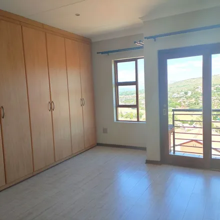 Image 2 - Thorn Street, Nelson Mandela Bay Ward 53, Despatch, 6219, South Africa - Townhouse for rent