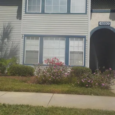 Rent this 3 bed condo on 4872 Lake Waterford Way West in Melbourne, FL 32901