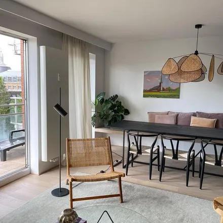 Rent this 2 bed apartment on Avenue Léo Errera - Léo Erreralaan 90 in 1180 Uccle - Ukkel, Belgium