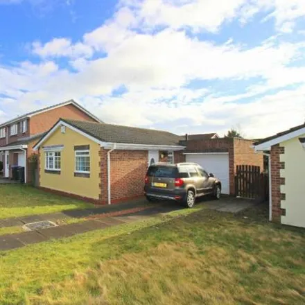 Buy this 2 bed house on East Farm in 47 Brackenbeds Close, Perkinsville
