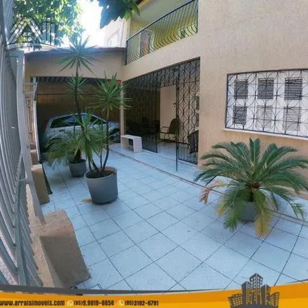 Buy this 6 bed house on Rua Vicente Padilha 655 in Vila União, Fortaleza - CE