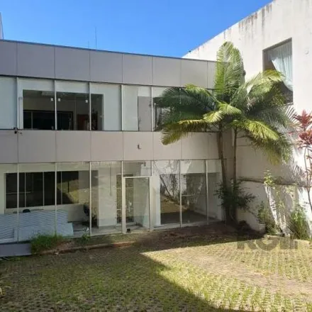 Rent this studio house on Pizzaria Nono Ludovico in Avenida Lavras 328, Petrópolis