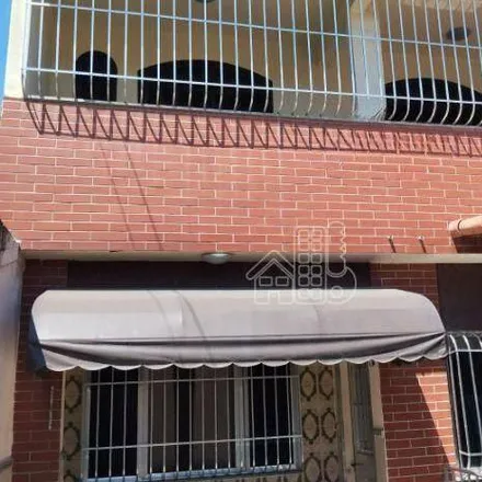 Buy this 4 bed house on Rua Ronaldo de Carvalho in Mutondo, São Gonçalo - RJ