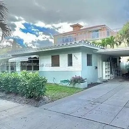 Buy this studio duplex on 431 Northeast 15th Avenue in Fort Lauderdale, FL 33301