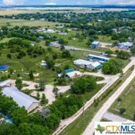 Image 2 - 399 Long Branch Drive, Guadalupe County, TX 78666, USA - House for sale