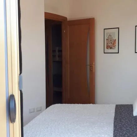 Image 5 - Sirmione, Via Costantino il Grande, 25019 Desenzano del Garda BS, Italy - Apartment for rent