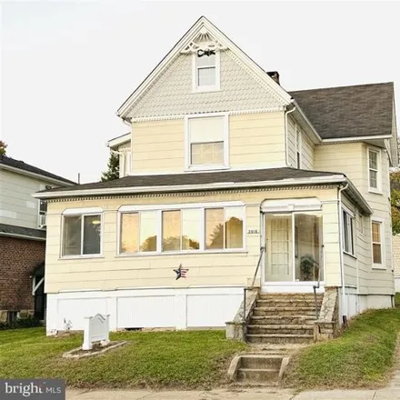 Image 1 - 2916 East Cold Spring Lane, Baltimore, MD 21214, USA - House for sale