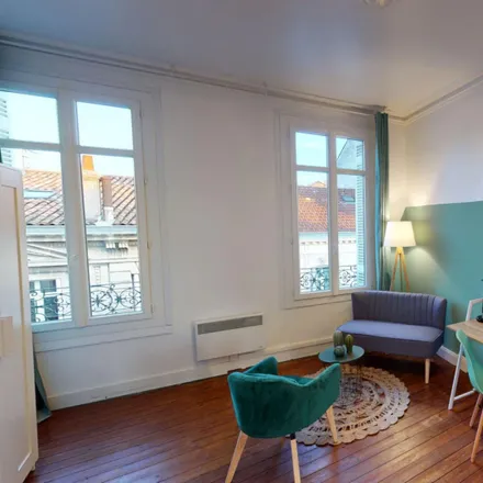 Rent this 8 bed room on 38 Rue Charles Monselet in 33000 Bordeaux, France