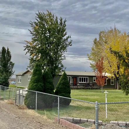 Buy this 3 bed house on 928 Southwest Vera Street in Elmore County, ID 83647