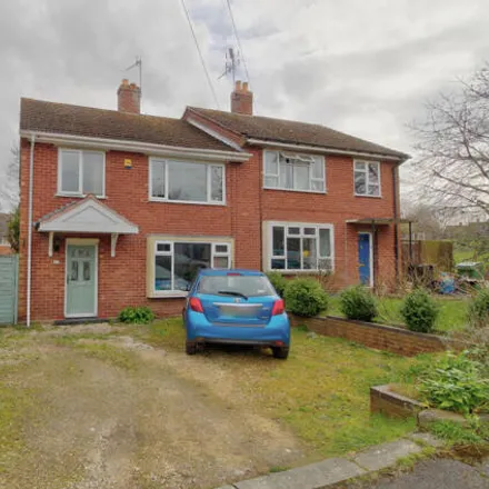 Buy this 3 bed duplex on unnamed road in Amblecote, DY8 4TP