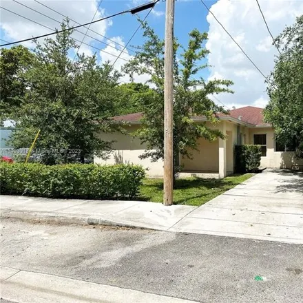 Buy this 155 bed house on 515 Northwest 77th Street in Little River, Miami