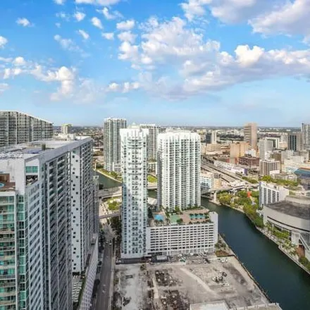 Image 7 - W Miami, 485 Brickell Avenue, Torch of Friendship, Miami, FL 33131, USA - Apartment for rent