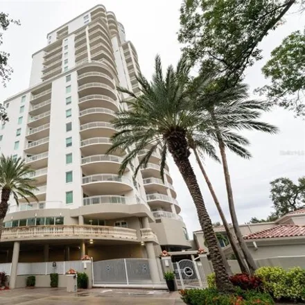 Buy this 3 bed condo on 3552 Bayshore Boulevard in Tampa, FL 33629