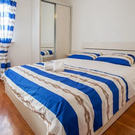 Rent this 7 bed house on 21212 Grad Kaštela