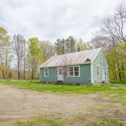 Buy this 3 bed house on 1083 Fairbanks Road in Farmington, ME 04938