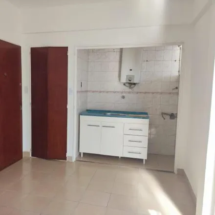 Buy this studio apartment on Escuela Heijal Hatorá in Ecuador 936, Balvanera