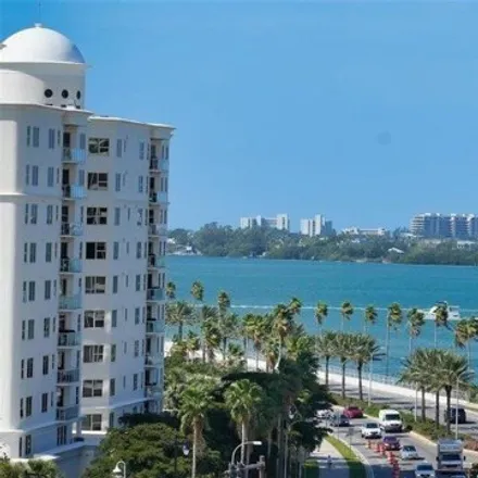 Image 4 - The Vue Condominiums, 1 Tamiami Trail, Sarasota, FL 34236, USA - Condo for sale