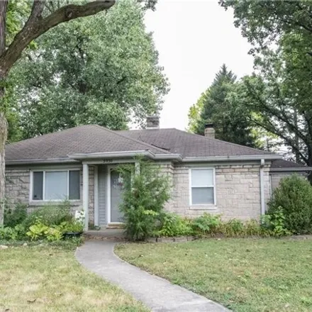 Buy this studio house on 5930 Lowell Avenue in Indianapolis, IN 46219