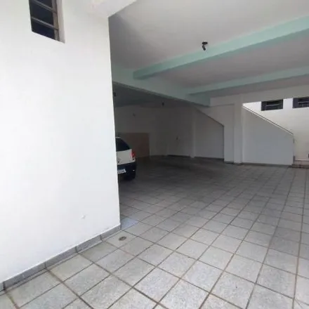 Rent this 3 bed apartment on Avenida dos Trabalhadores in Jardim Camargo II, Mogi Guaçu - SP