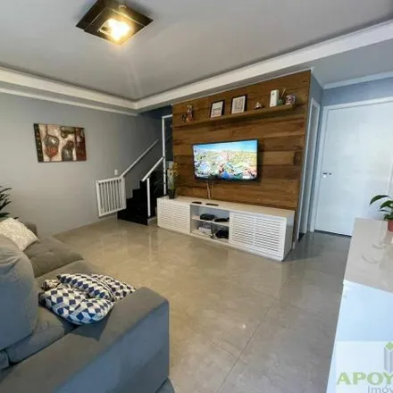 Buy this 3 bed house on EMEF Doutor Antonio Carlos de Abreu Sodré in Rua Juari 835, Vila Arriete