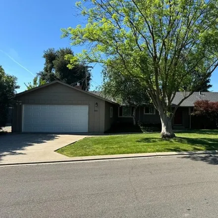 Buy this 3 bed house on 1084 Rutledge Place in Modesto, CA 95355