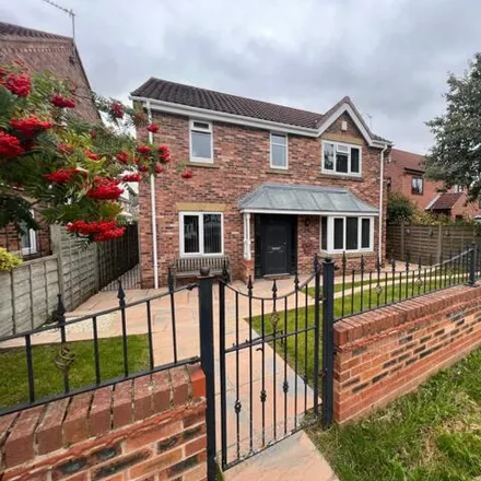 Buy this 4 bed house on Leeds Road in Thorpe Willoughby, YO8 4HS