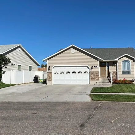 Buy this 7 bed house on 964 Margaret Street in Chubbuck, ID 83202