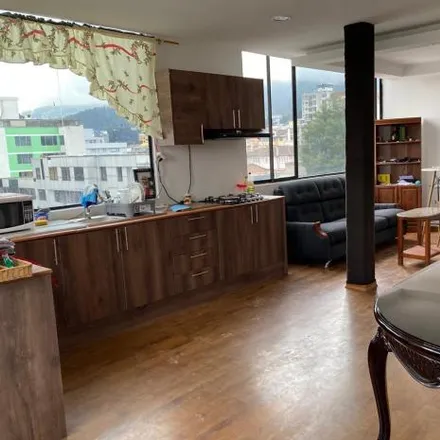 Rent this 1 bed apartment on Oe12E in 170527, Quito