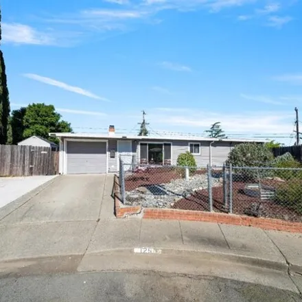 Buy this 4 bed house on 198 Ridgewood Court in Vallejo, CA 94591