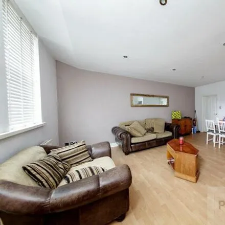 Buy this 3 bed townhouse on Heaton Park Road in Newcastle upon Tyne, NE6 1SQ